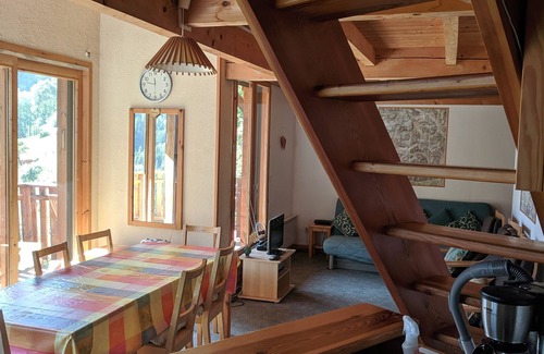 Venosc Apartamento | Panoramic mountain 7 bed apartment
