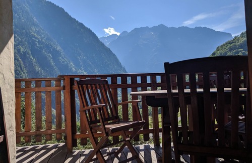 Venosc Apartamento | Panoramic mountain 7 bed apartment