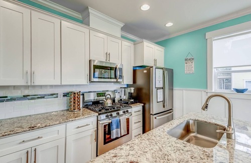 Nelscott Casa | Panoramic Ocean and Forest Views, Hot Tub, Large Deck, BBQ, and Seating, Communal Pool & Playground