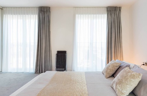 Stratford and New Town Apartamento | Huge Glamorous Penthouse with Stunning Olympic Park Views