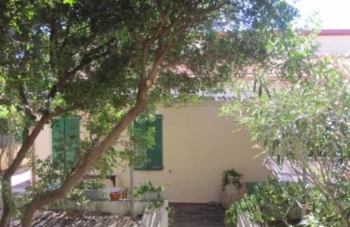 Porto Alabe Villa | Casa / villa / chalet - Magomadas