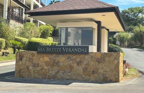 Central Luzon Condominio | Panoramic Sea View 3 Bedroom 3 Bathroom Condo at Anvaya Cove