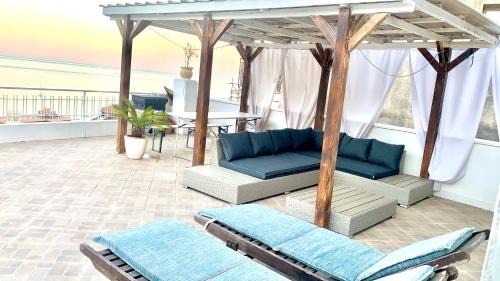 Villagonia Apartamento | Panoramic Taormina Bay View