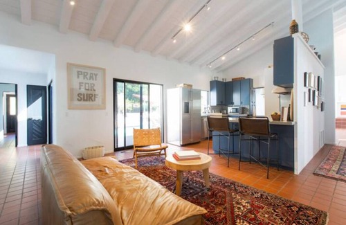 Eastern Malibu Casa | Panoramic View 5BR/3Bath Pool Private Tennis Court