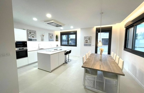 Laredo Casa | Panoramic view of the sea, located directly on the beach