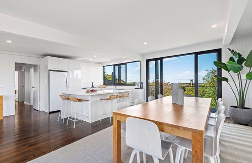 Blairgowrie Casa | Panoramic Views & Contemporary Style