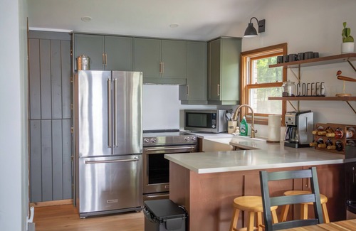 Northern Bruce Peninsula Casa | Panoramic Views of Miller Lake - The Lookout perched on the waters edge.
