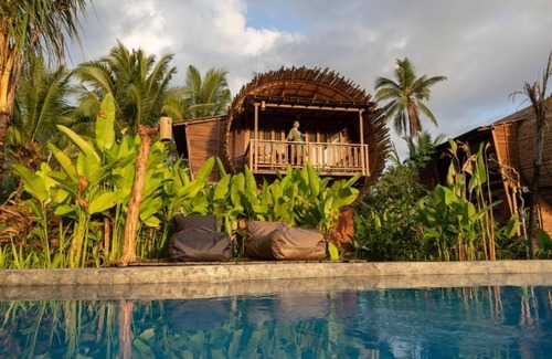 Peliatan Villa | Vistas panorámicas de los campos de arroz Bee House Ubud