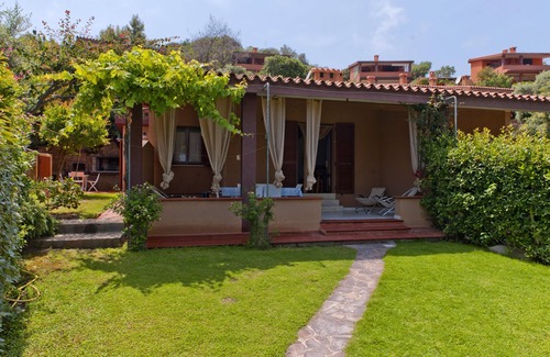 Costa Rei Casa | Panoramic villa in Costa Rei a few steps from the sea with reserved parking space