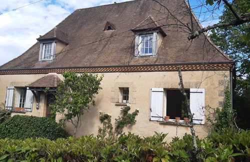 Cenac-et-Saint-Julien Casa | Pantaine, House sleeps 7 (+ 2 children + 1 baby), 3 bedrooms, large garden terrace