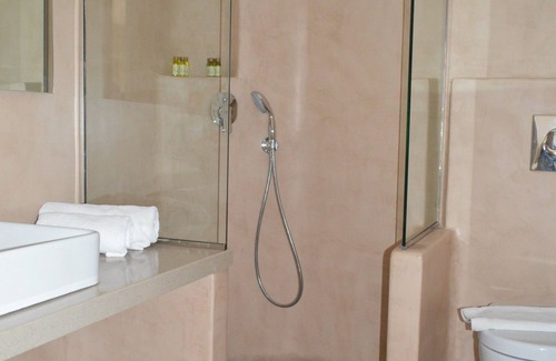 Agios Ioannis Casa | Panthea Residence