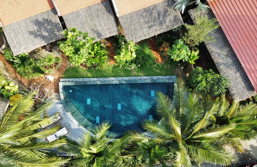 Hoi An Casa | Pao Homes - Arch House,1’ to the sea