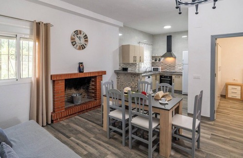 Prado del Rey Villa | PaperoDor Prado del Rey by Ruralidays