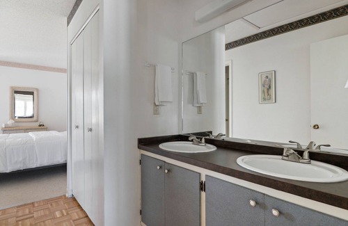 Foxfire Condominio | Par at Foxfire- Pool, Steps away from Golf Course!