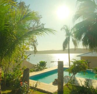 Marica Casa | Paraíso da Lagoa - Piscina, Deck e Conforto