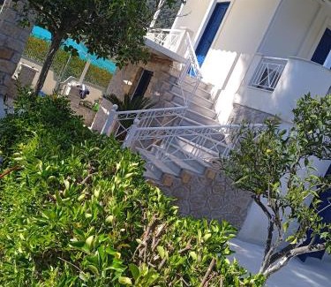 Melissopetra Casa | para thin alos 1