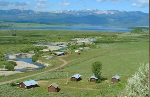 West Yellowstone Complejo | Parade Rest Ranch