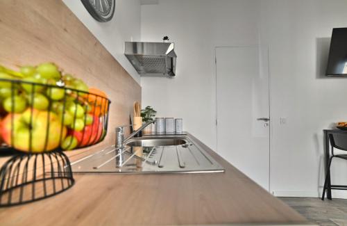 Saintes Apartamento | Paradis Bleu - Coeur de ville, Tv 4K, Netflix, Fibre, Confortable, Calme