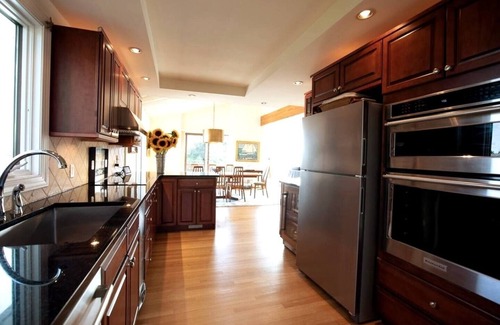 Cape May Point Casa | Paradise at the Point (Beach front with elevator and linens!)