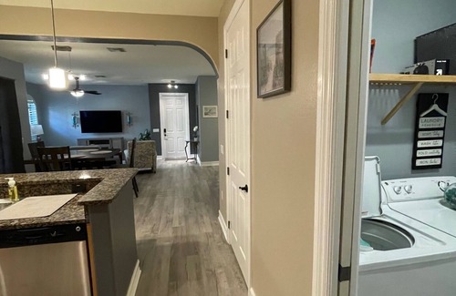 Biggar Condominio | Paradise Awaits! Luxury Townhouse in Paseo-Resort Style Amenities!