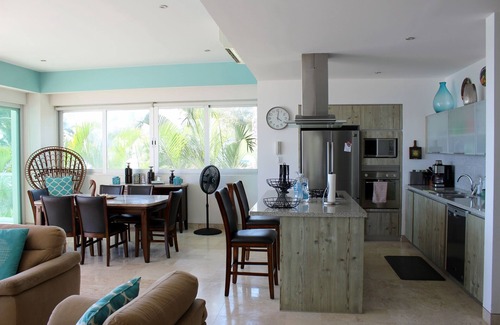 Bucerias Condominio | El paraíso te espera! Exclusivo condominio frente al mar con vista a Bahía de Banderas