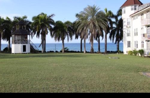 St.Bran's Burg Apartamento | Paradise By The Sea