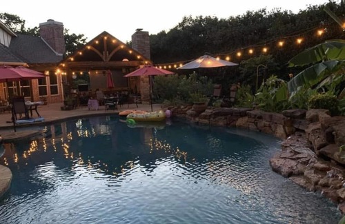 Keller Casa | Paradise Home with Pool and Complete Outdoor Living Area w Grill and Fireplace