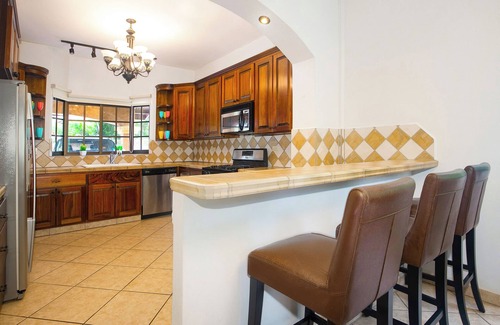 Boquete Casa | Paradise House, Boquete - Hiking, Birding, Coffee! Walk to town.