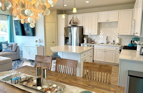 Downtown Casa | Paradise in Pismo! Beachside Bliss - 1 block from beach access!