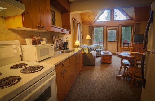 Lake Louise Cabina | Paradise Lodge & Bungalows