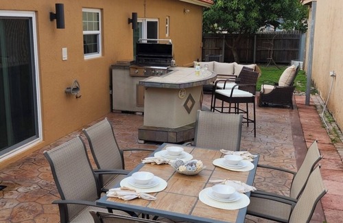 Cutler Bay Casa | Paradise Miami Home/Ideal Families/ 10 Guess/ Grill and Bar