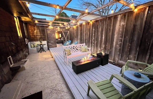 Central Oklahoma City Casa | Paradise on Penn with Pool & Hot Tub Near Downtown