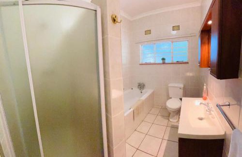 Francistown Apartamento | Paradise Palms
