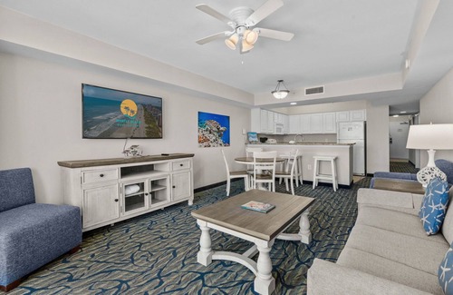 Myrtle Beach Condominio | Paradise Resort 707 - Oceanfront!