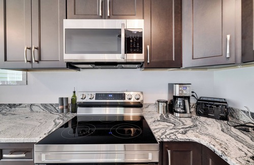 Mount Pocono Casa | Paradise Retreat by AvantStay | Pool, Hot Tub, & Game Room!