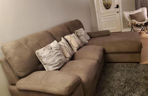 Collingdale Casa | Paradise Retreat by the Airport