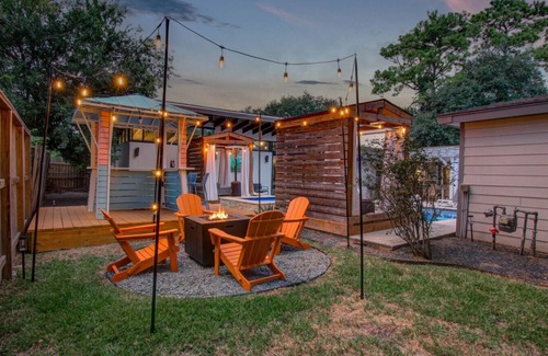 Westbury Apartamento | Paradise Retreat: Heated Pool, Jacuzzi & 75” TV