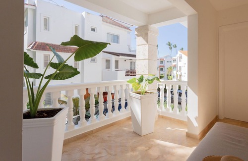 Bavaro Villa | Paradise Street