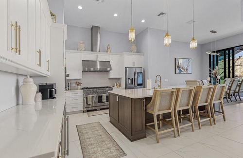 Burnt Store Casa | Paradise Tiki: Gulf Access, Tiki Bar, Pool & Spa! Spacious 5 bedroom home!