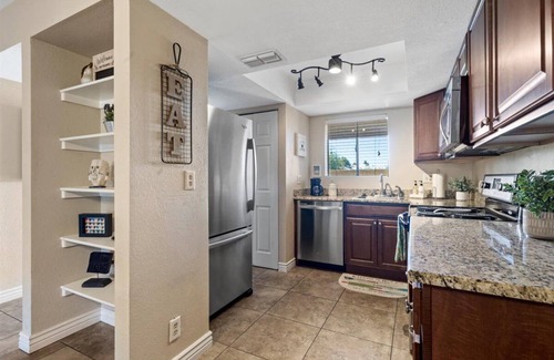 Las Casitas De Paradise Village Condominio | Paradise Valley Paradise/ Ground Unit