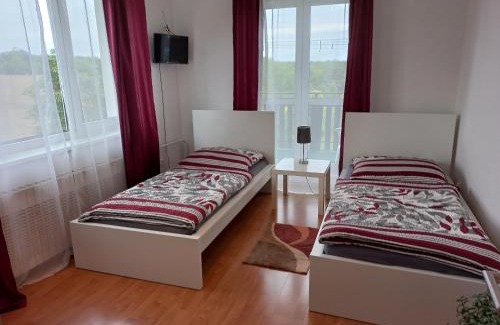 Lochkov Apartamento | Paradise villa apartment