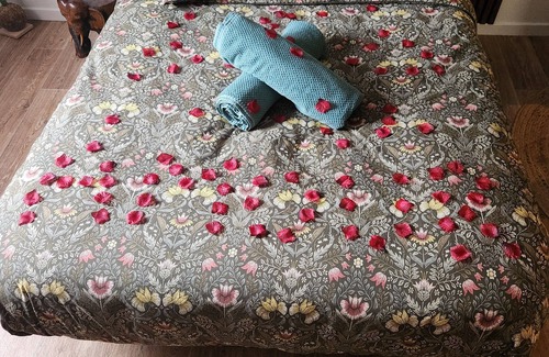 Carquefou Apartamento | Paradiseroom44 studio perfect for a romantic getaway