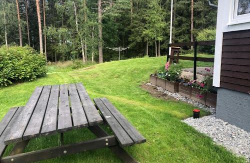 Bredsjo Casa | Paradiset stugan i fin skogen