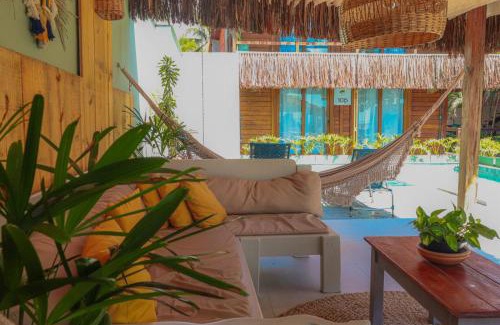 Arraial d'Ajuda Hotel | Parador 7 Bangalô, Praia do Parracho, 1,0 km da Rua Mucugê
