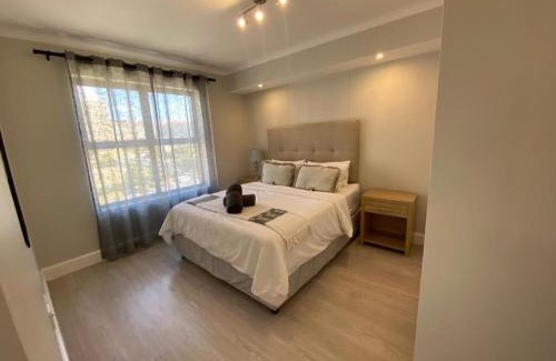 Observatory Apartamento | Paragon Domain Light and Airy Stylishly Decorated