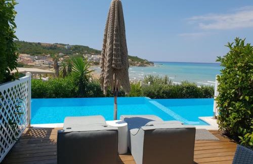 Agios Stefanos Avliotes Apartamento | Paralia Luxury Suites