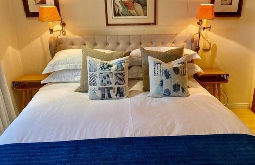 Victoria and Alfred Waterfront Apartamento | Parama 003 Secure, Luxurious Waterfront Apartment