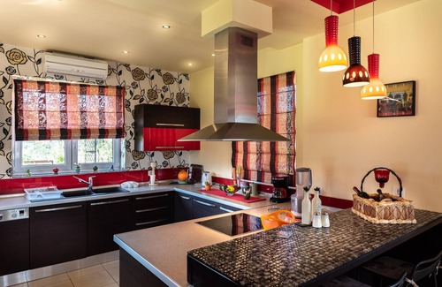 Kolymbia Villa | Paramithia Villa