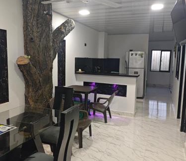 Puerto Triunfo Casa | Parcela - Casa del árbol