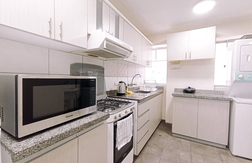Miraflores Apartamento | Pardo Miraflores Apartment With Pool & GYM